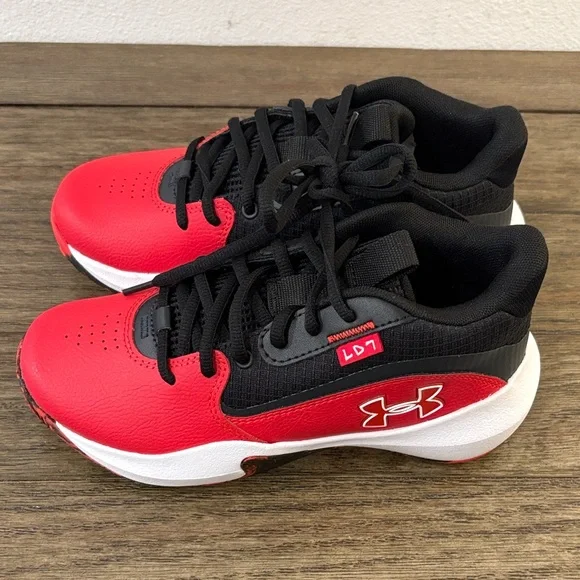 NEW [Under Armour] Lockdown 7 Black/Red/White Athletic Sneakers Shoes Youth 3.5 - Picture 5 of 12